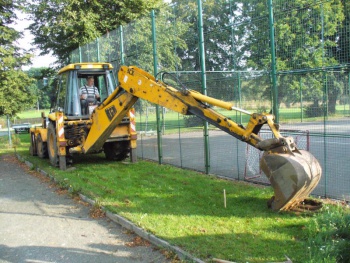 První hrábnutí 15. 8. 2011